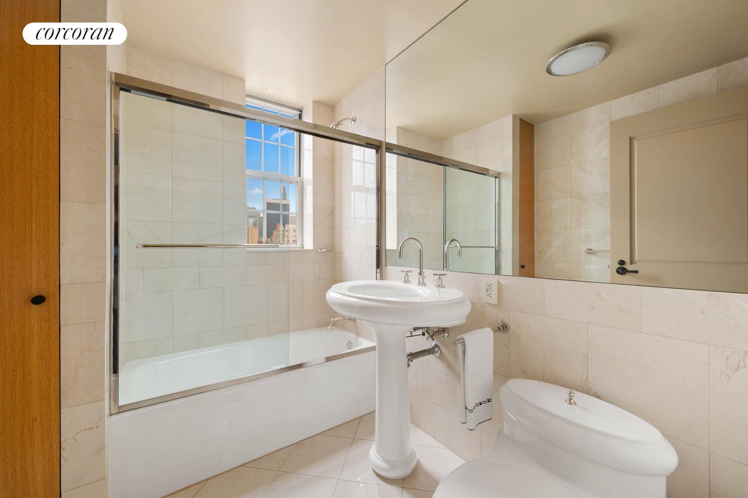 28 East 70th Street Upper East Side New York NY 10021