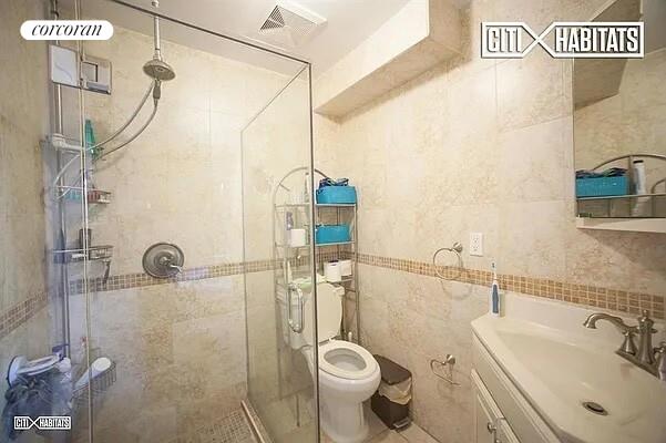 977 East 12th Street Midwood Brooklyn NY 11229