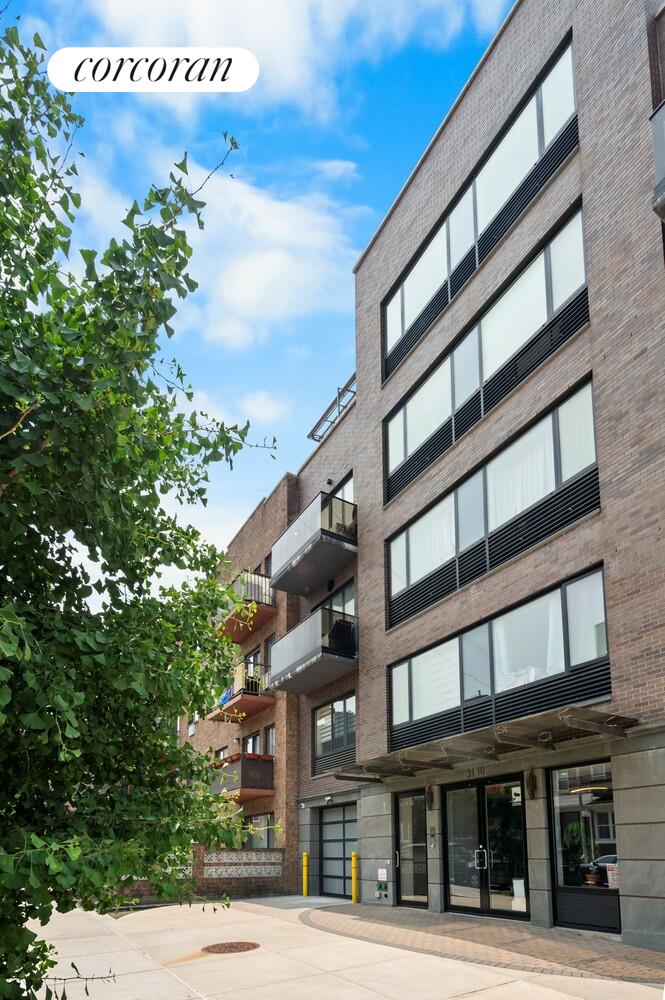31-10 28th Road 3A Astoria Queens NY 11102