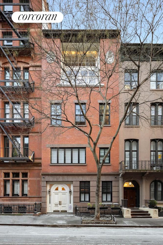 52 West 9th Street Greenwich Village New York NY 10011