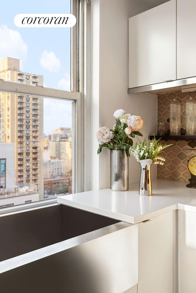 142 East 16th Street Gramercy Park New York NY 10003