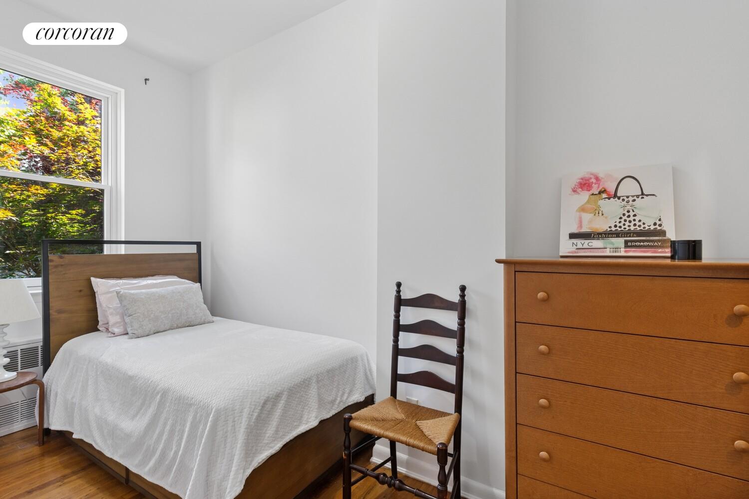 409-411 West 21st Street 1 Chelsea New York NY 10011