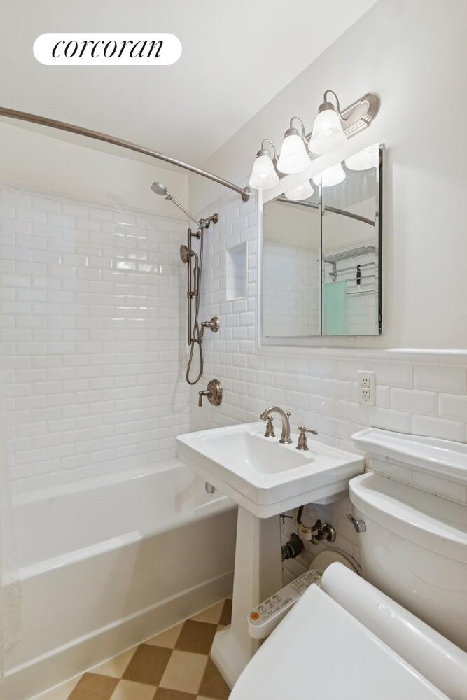 115 East 9th Street Greenwich Village New York NY 10003