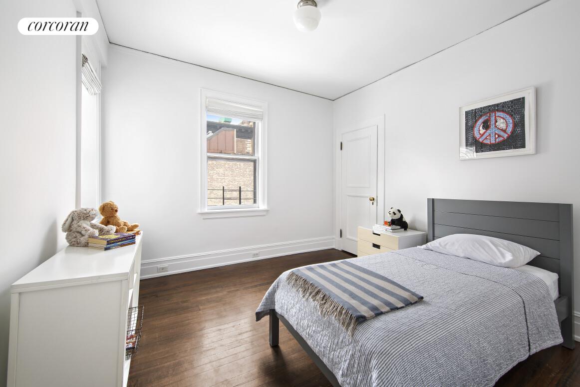 132 East 19th Street Gramercy Park New York NY 10003