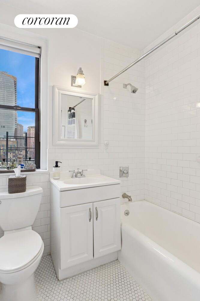 40 West 72nd Street Lincoln Square New York NY 10023