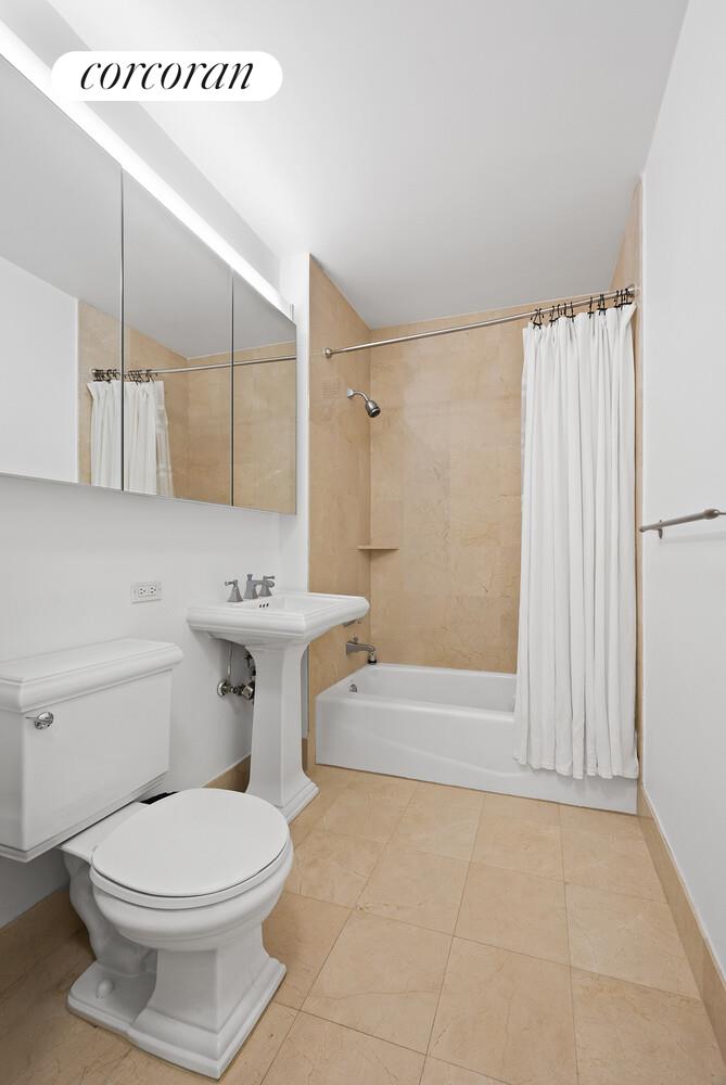20 River Terrace 3M Battery Park City New York NY 10282