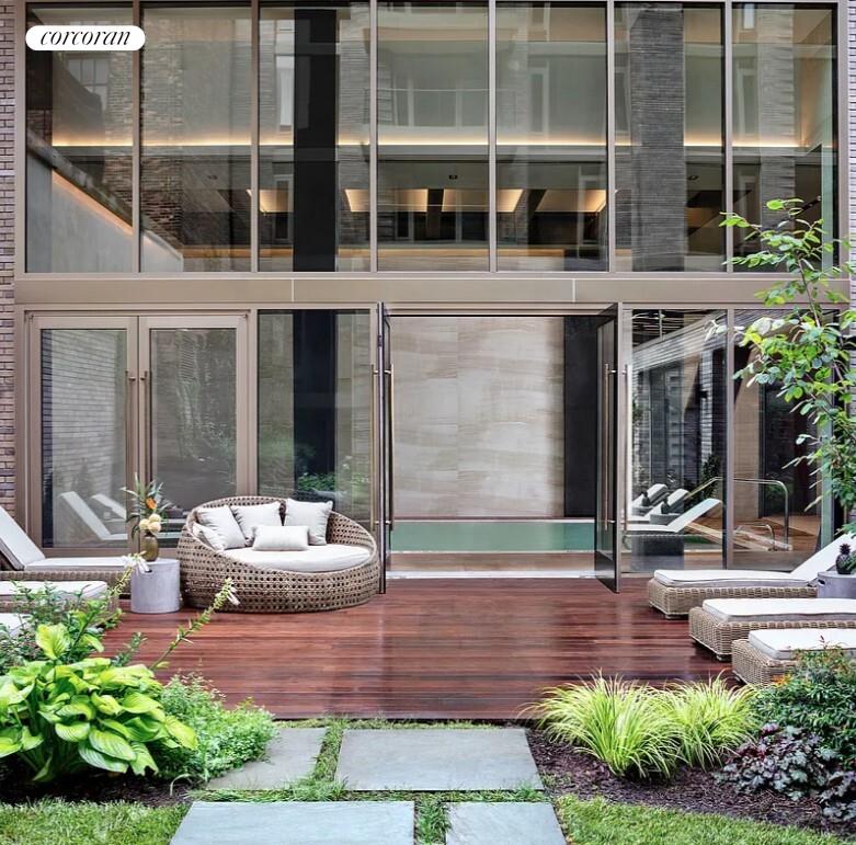 505 West 43rd Street 1C Clinton New York NY 10036