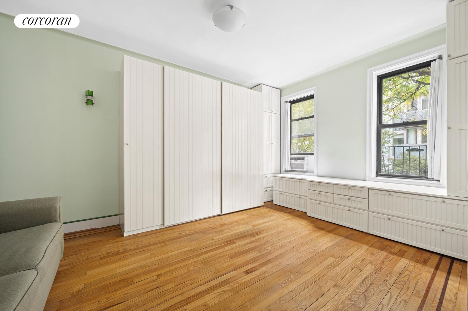461 West 44th Street Clinton New York NY 10036