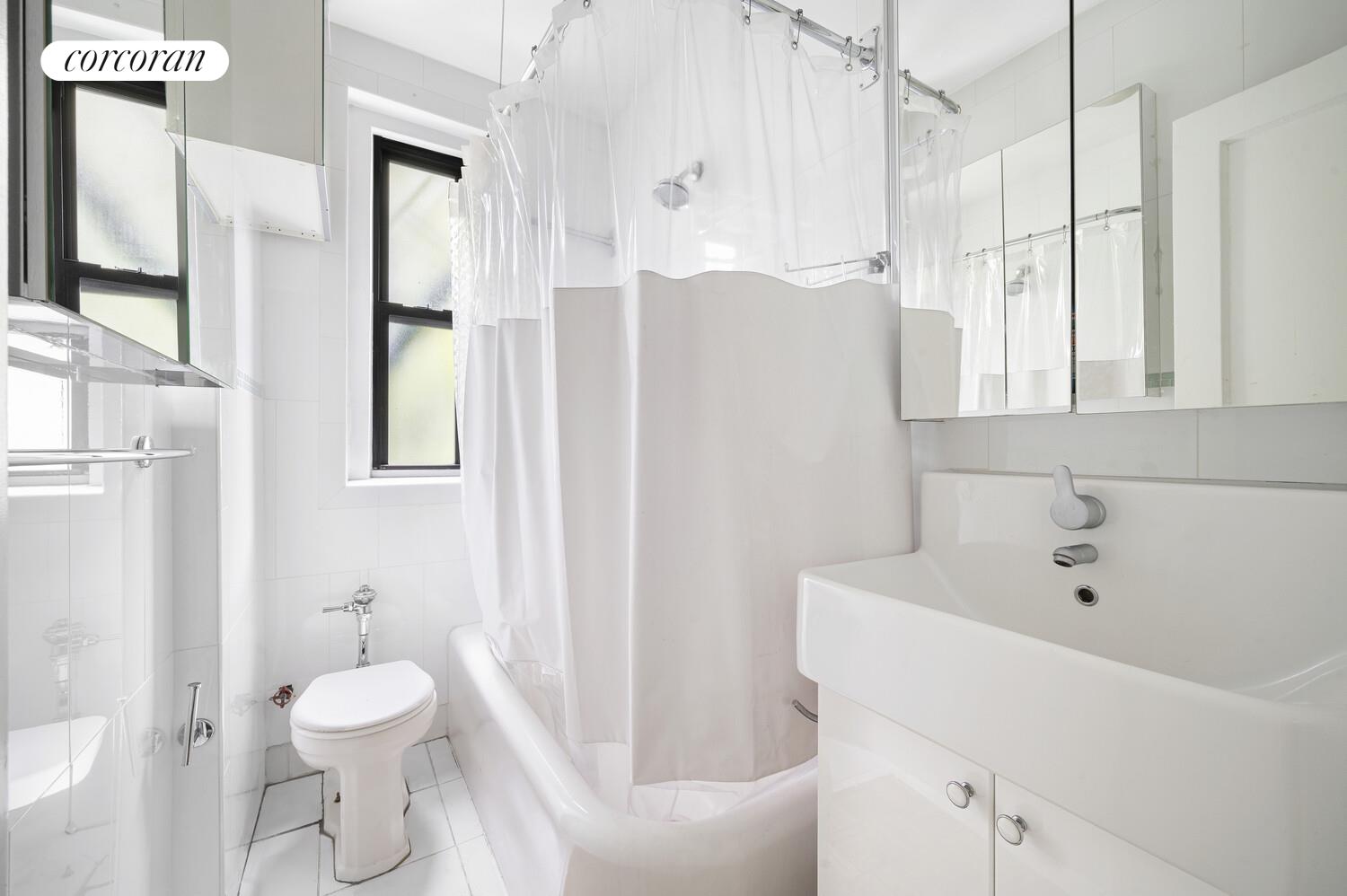 461 West 44th Street Clinton New York NY 10036