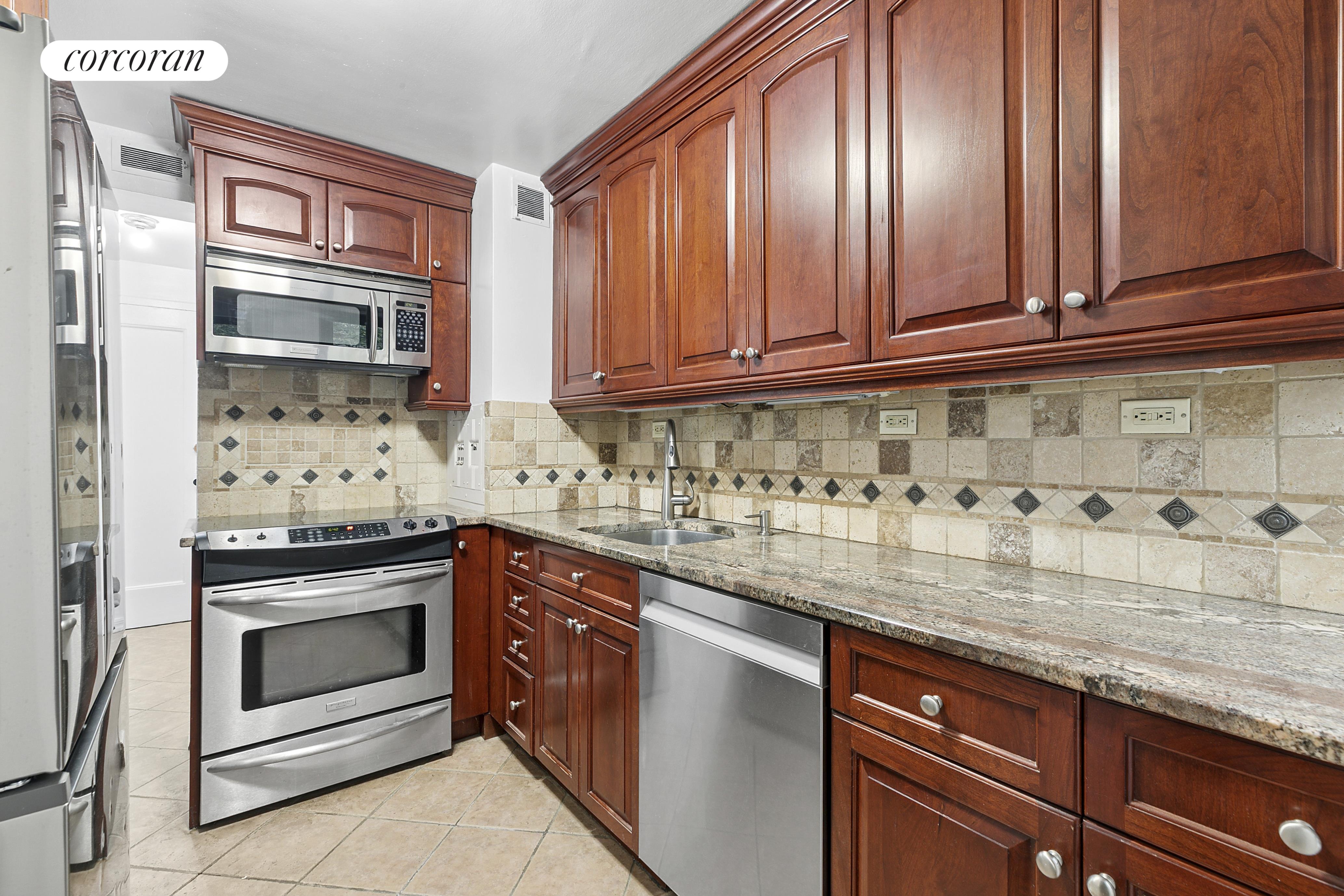 25 East 83rd Street Upper East Side New York NY 10028