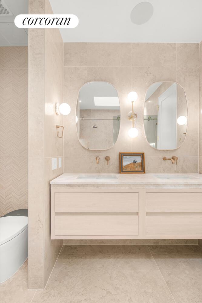 980 Metropolitan Avenue East Williamsburg Brooklyn NY 11211