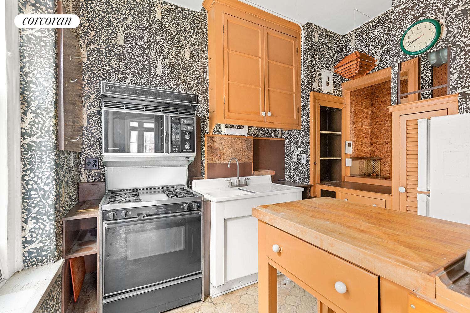 105 West 72nd Street Upper West Side New York NY 10023