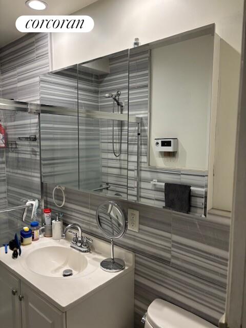 821 Ninth Avenue Clinton New York NY 10019