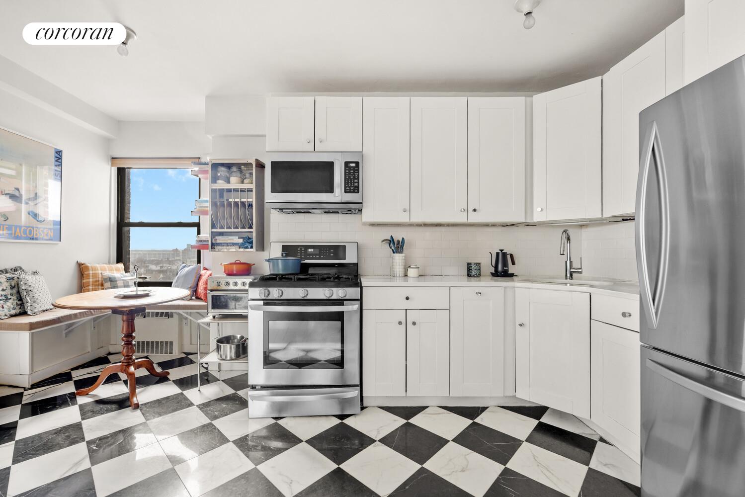 303 Beverley Road 8D Kensington Brooklyn NY 11218