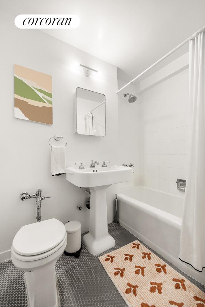 303 Beverley Road 8D Kensington Brooklyn NY 11218