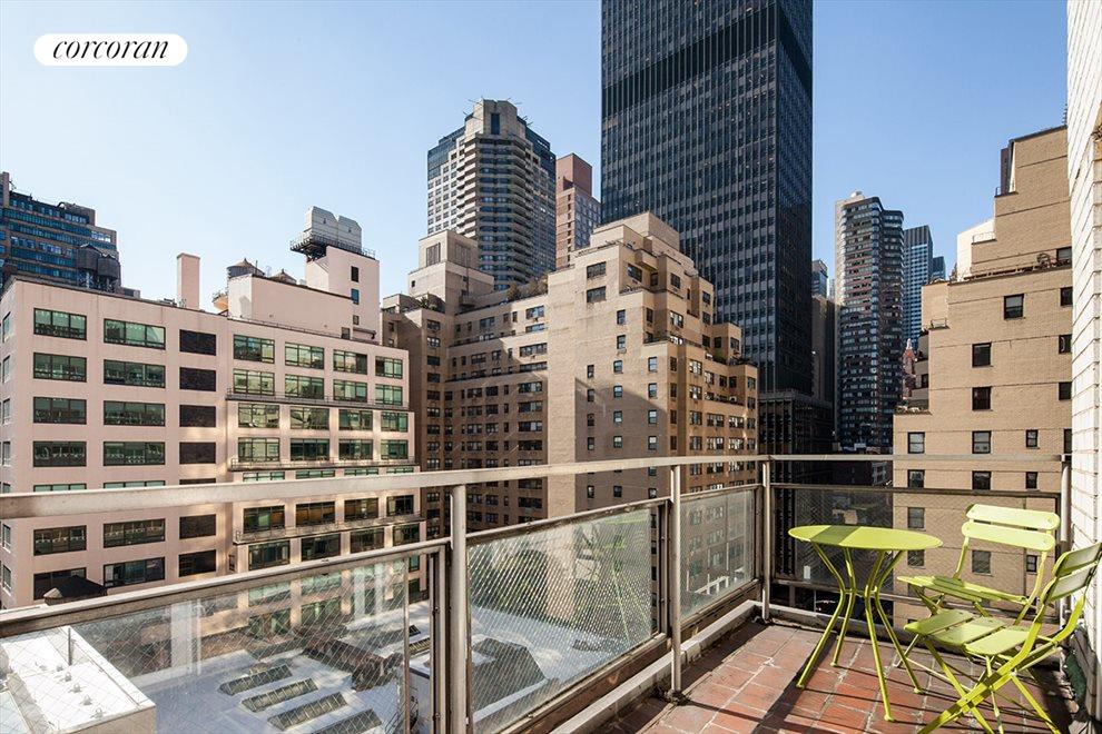 321 East 48th Street PHD, Manhattan Property for sale