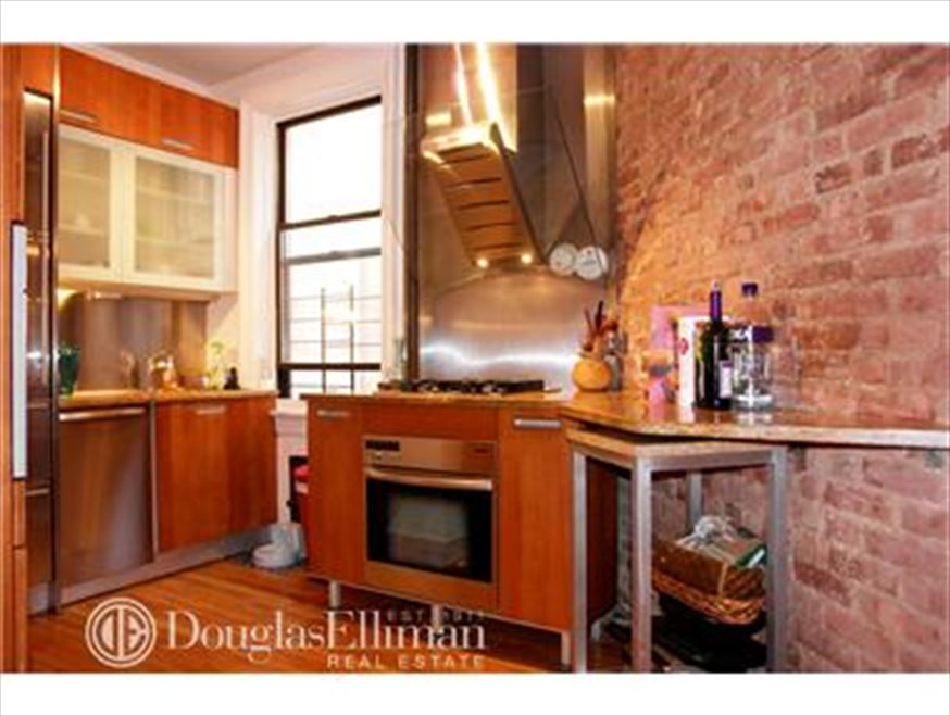 New York City Real Estate | View East 30th Street | 3 Beds, 1 Bath | View 1