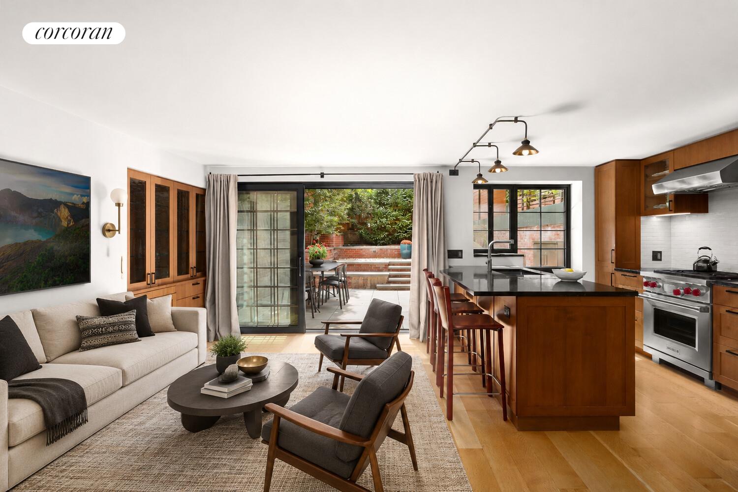 21 Bethune Street GARDEN W. Greenwich Village New York NY 10014