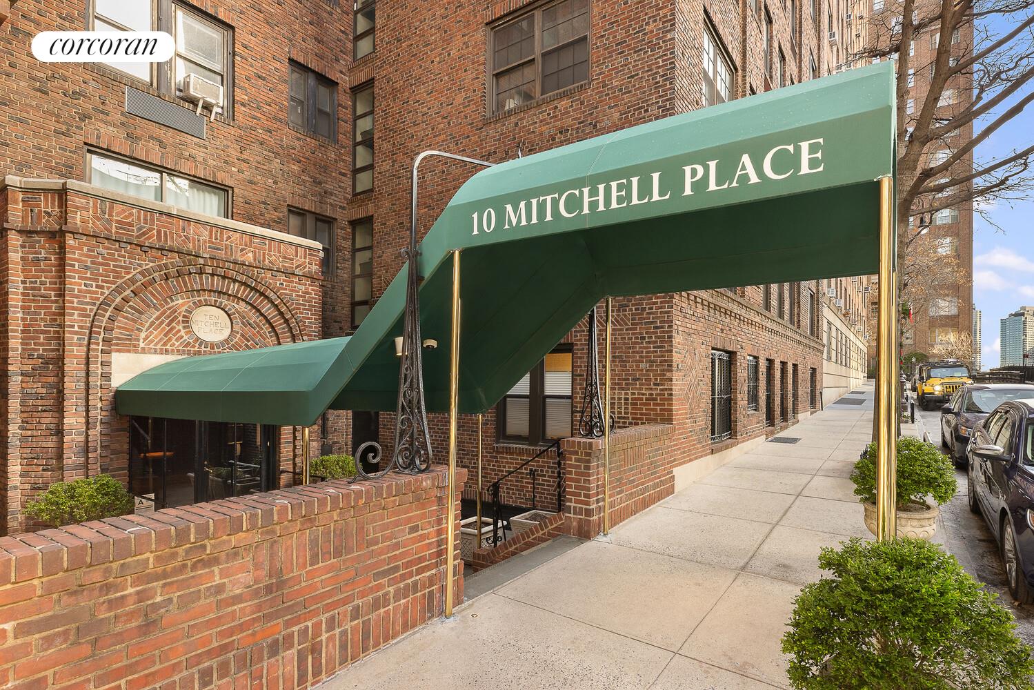 10 Mitchell Place 9G Beekman Place New York NY 10017