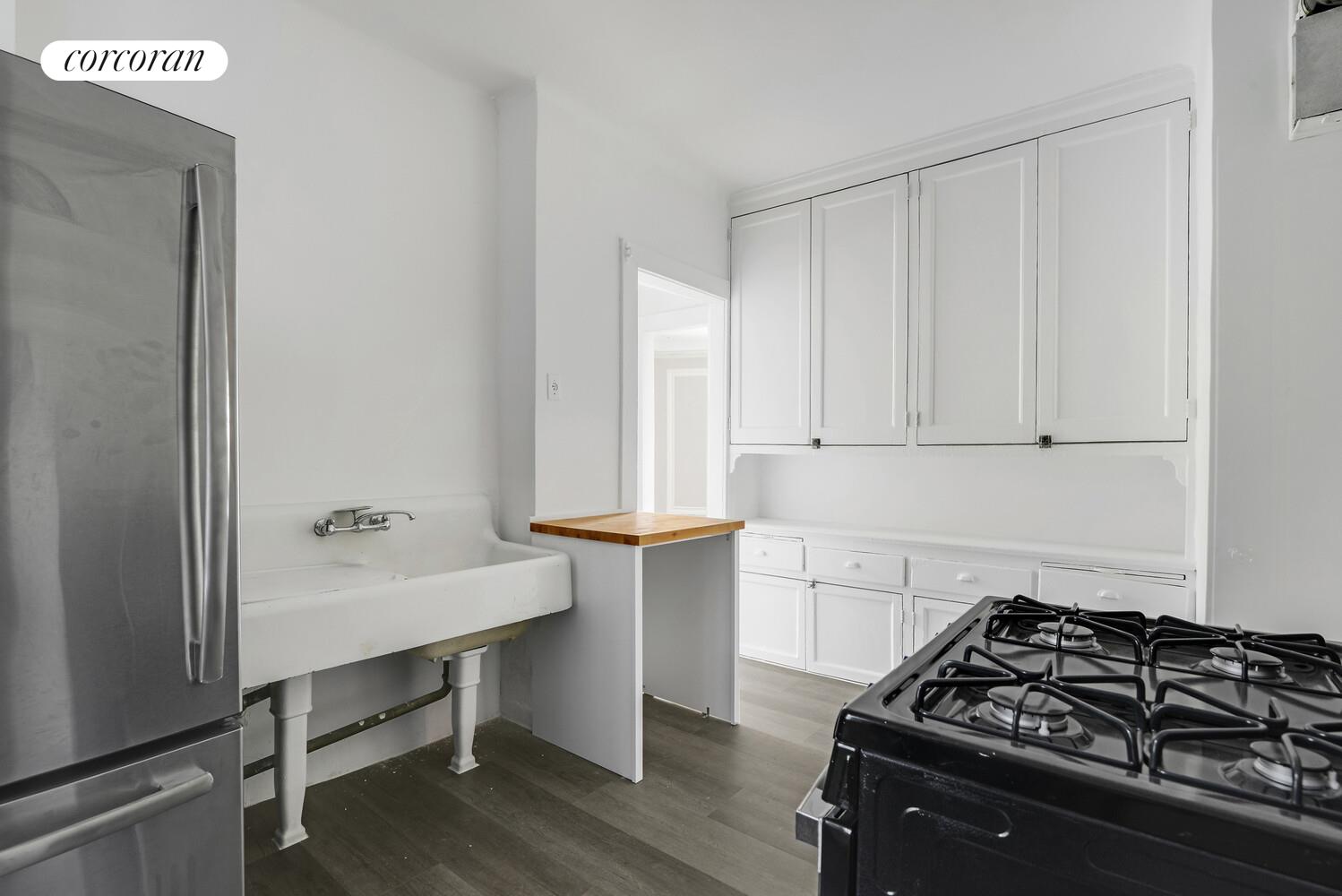 409 Edgecombe Avenue 2A Hamilton Heights New York NY 10032