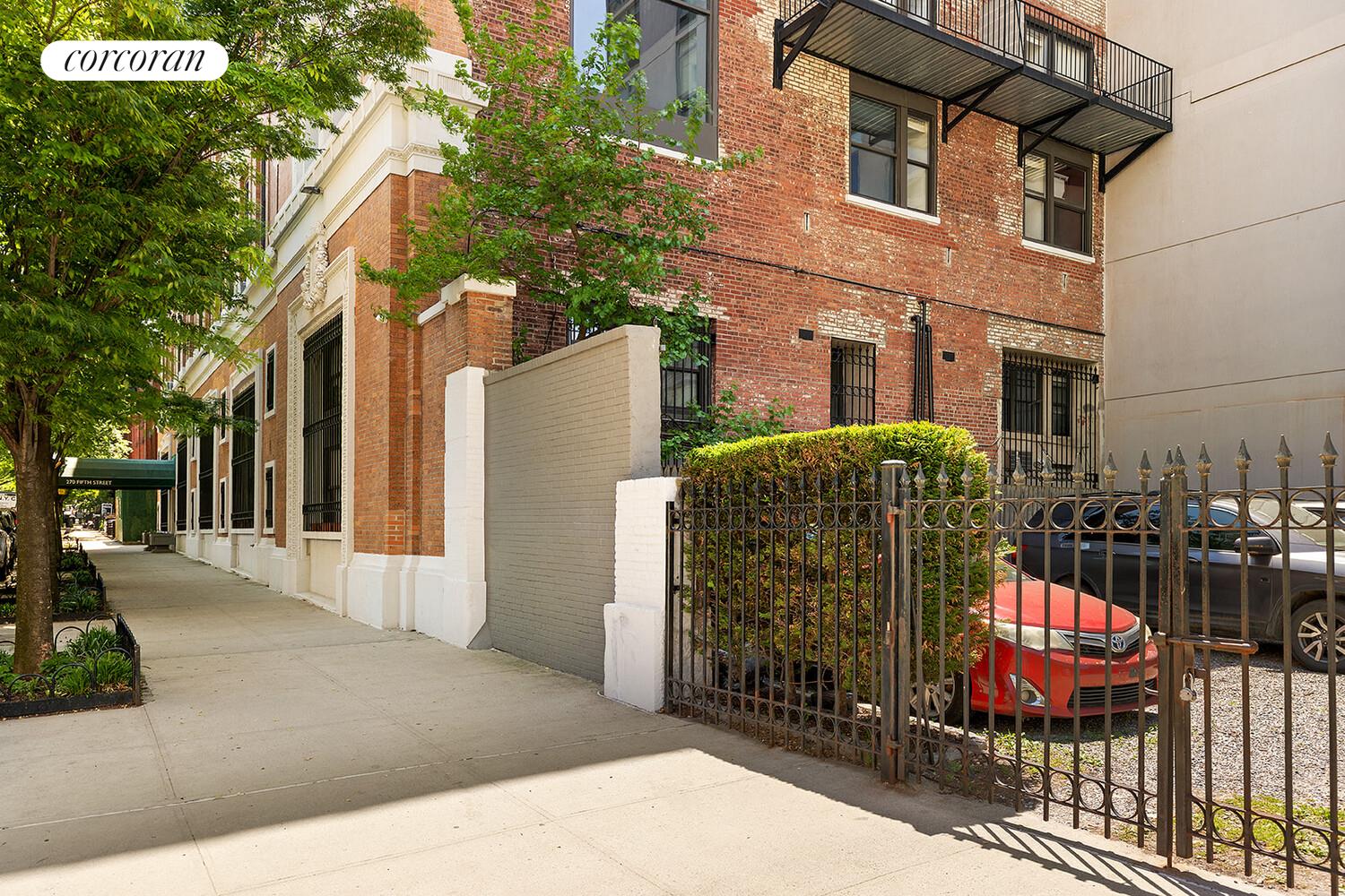 270 5th Street 4B Park Slope Brooklyn NY 11215