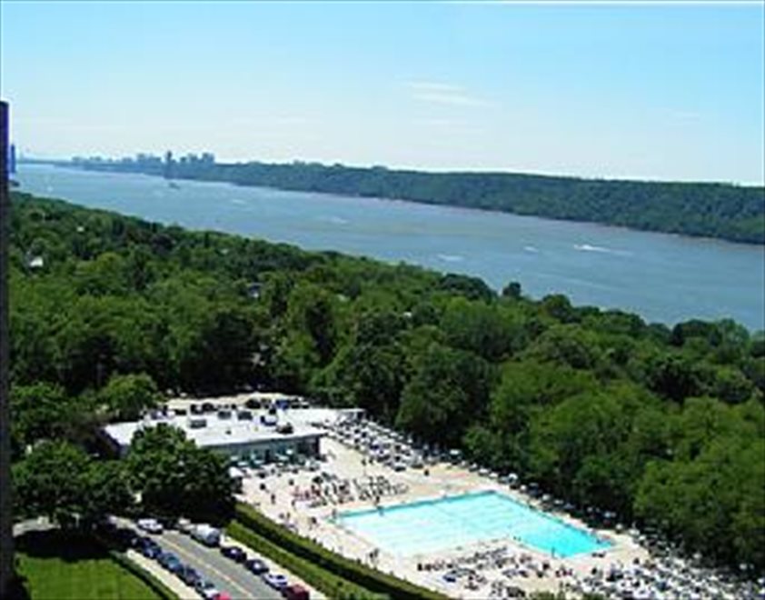 Skyview On the Hudson 5900 Arlington Avenue, Bronx Corcoran