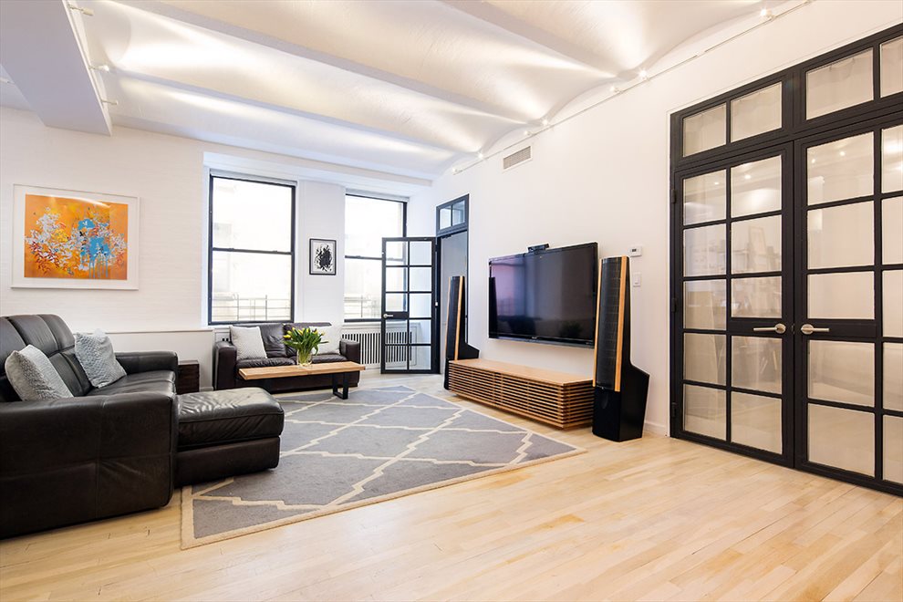 New York City Real Estate | View 55 Hudson Street, 3A | 1 Bed, 1 Bath