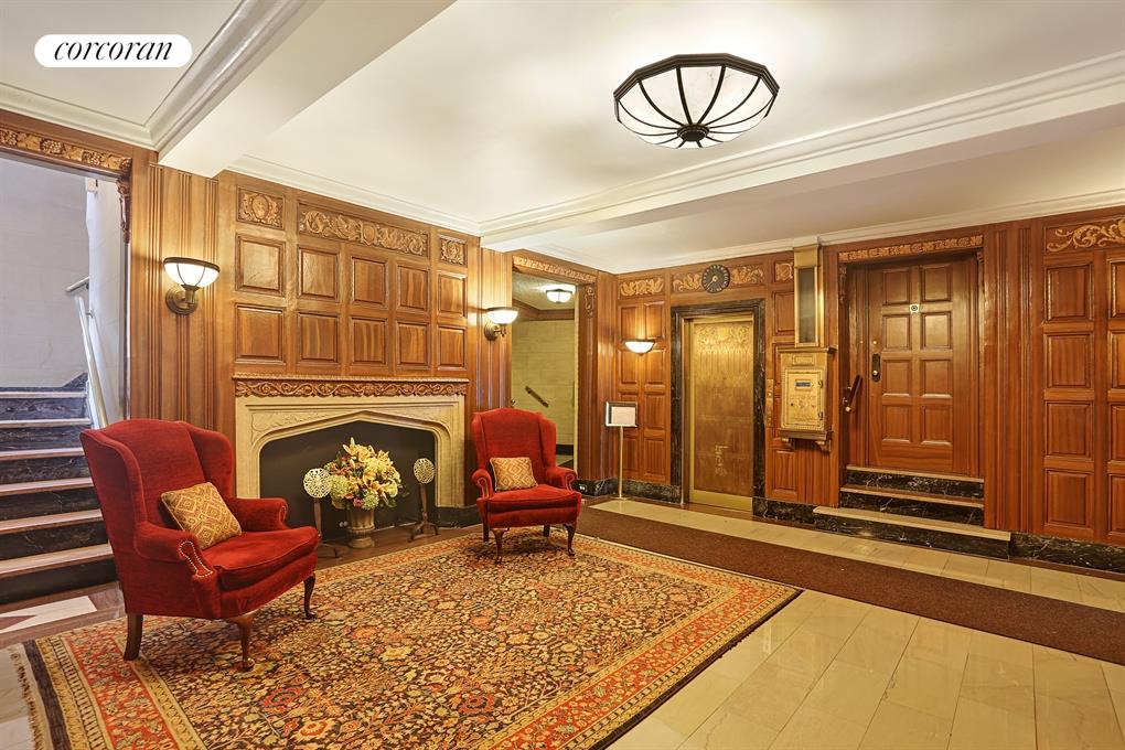 118 Riverside Drive, #3A