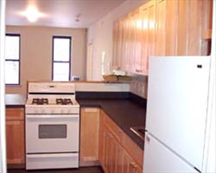 New York City Real Estate | View 456 Bergen Street, 2 | room 1 | View 2