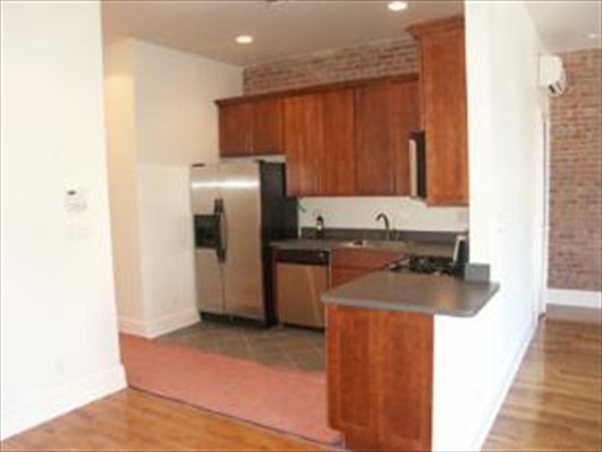 New York City Real Estate | View 192 Flatbush Avenue, 3E | room 7 | View 8