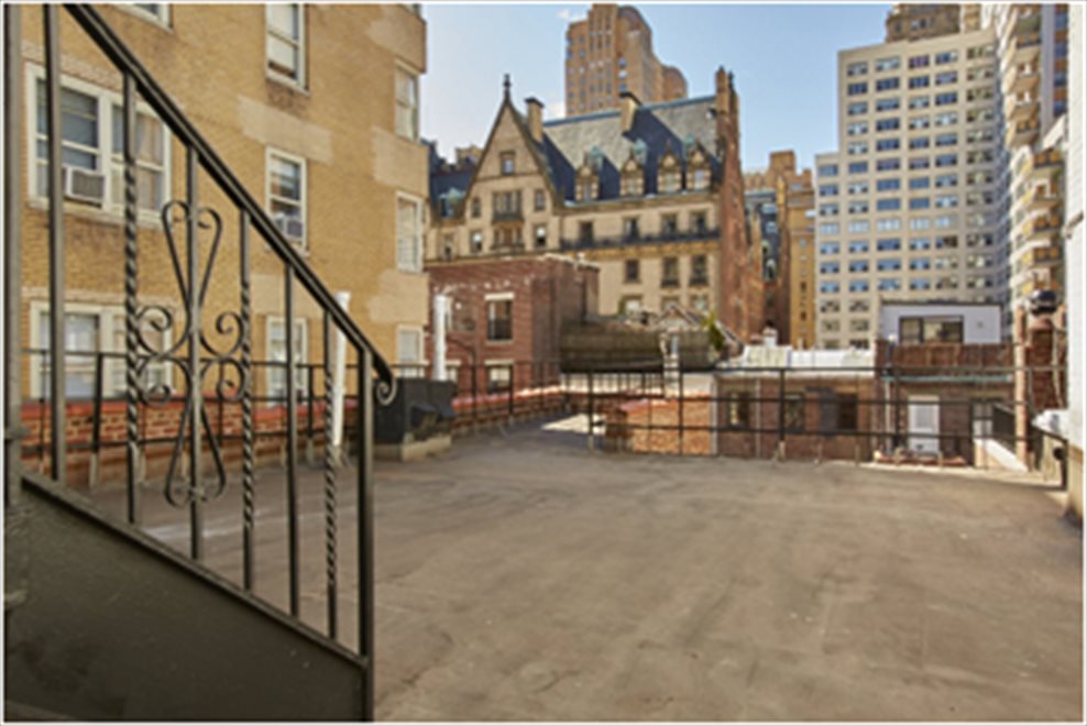 New York City Real Estate | View West 74th Street | 1 Bed, 1 Bath | View 1