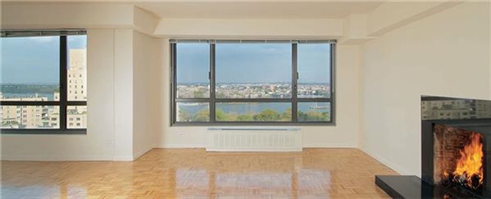 New York City Real Estate | View 501 East 87th Street, 21D | 3 Beds, 2 Baths | View 1