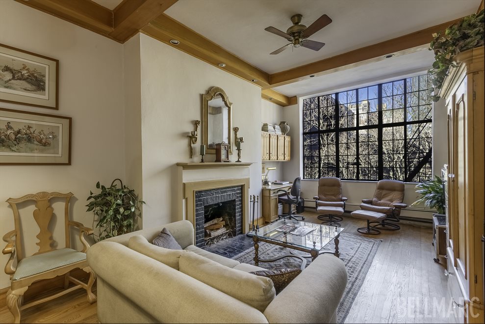 New York City Real Estate | View East 41st Street | 1 Bed, 1 Bath | View 1