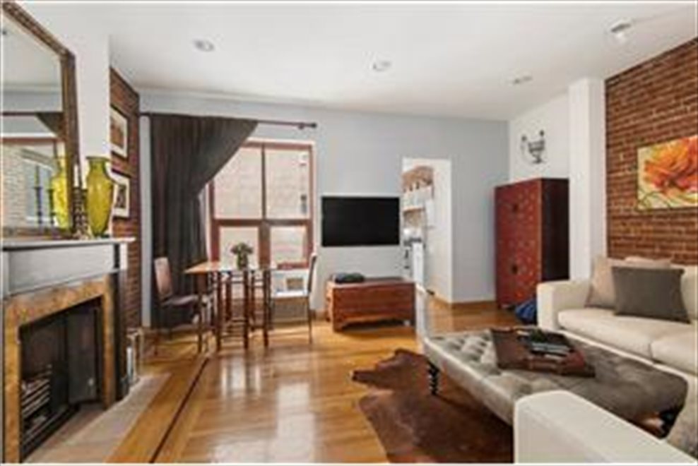 New York City Real Estate | View East 39th Street | 1 Bed, 1 Bath | View 1