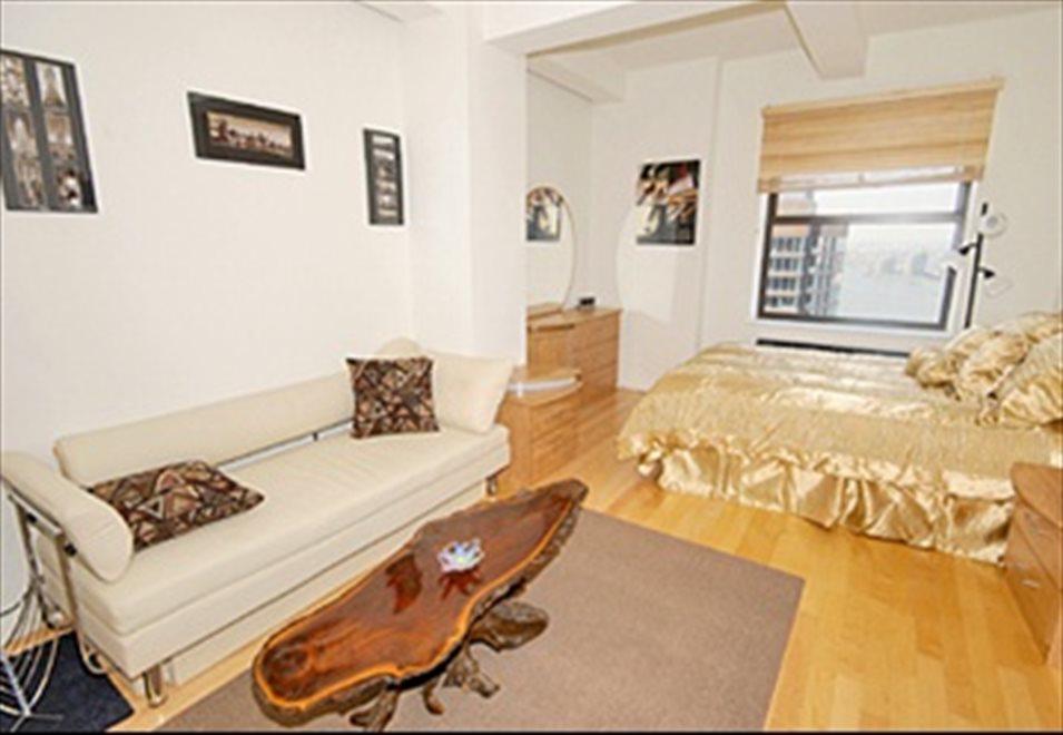 New York City Real Estate | View 20 West Street, 33-C | room 1 | View 2