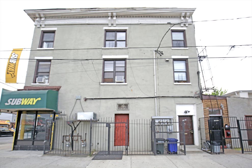 27 Atlantic Avenue Llc 27 Atlantic Avenue Brooklyn Corcoran