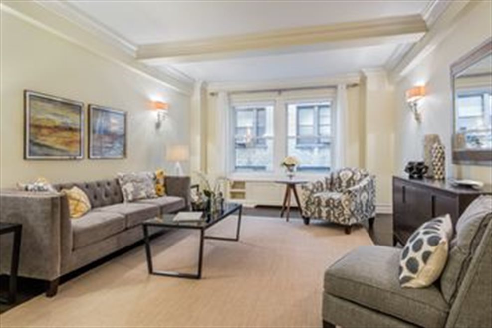 New York City Real Estate | View East 85th Street | 2 Beds, 2 Baths | View 1