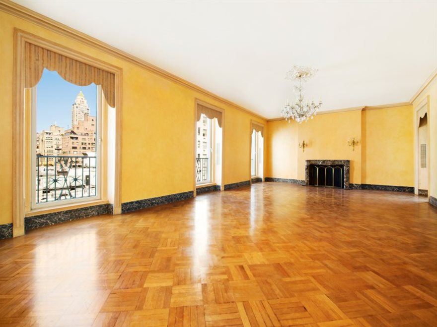 New York City Real Estate | View East 72nd Street | 6 Beds, 4 Baths | View 1