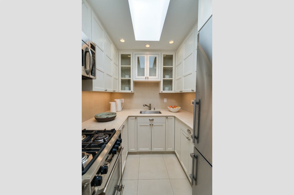 New York City Real Estate | View East 64th Street | 1 Bed, 1 Bath | View 1