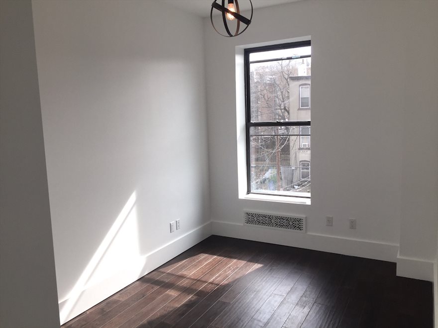 New York City Real Estate | View 784 Greene Avenue, 2 | room 7 | View 8