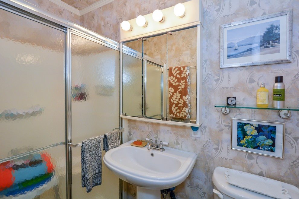 New York City Real Estate | View  | GUEST BATH | View 12
