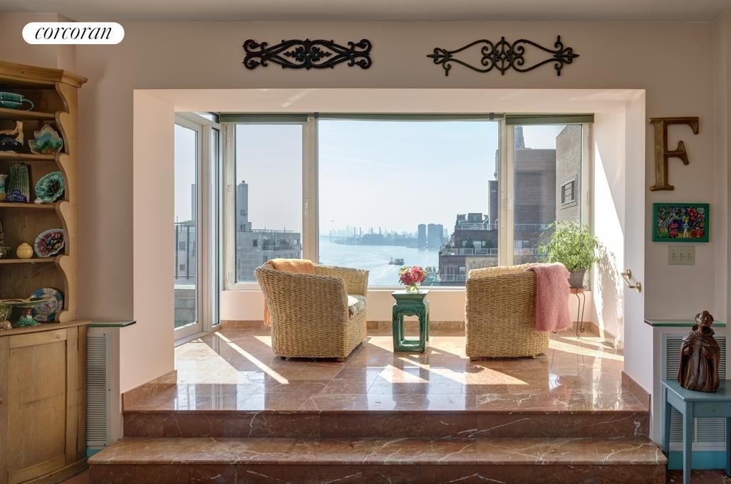 20 Sutton Place South, #20A