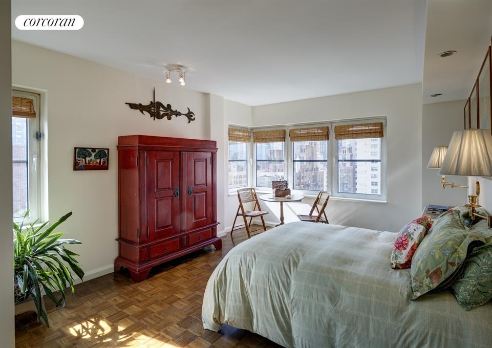 20 Sutton Place South, #20A
