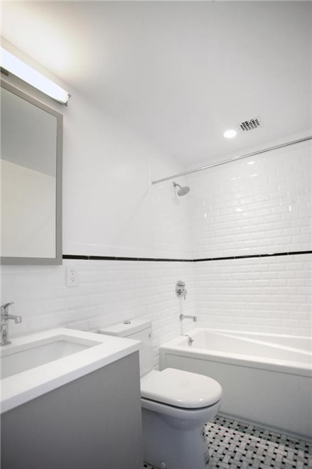 New York City Real Estate | View Lexington Avenue | 2 Beds, 2 Baths