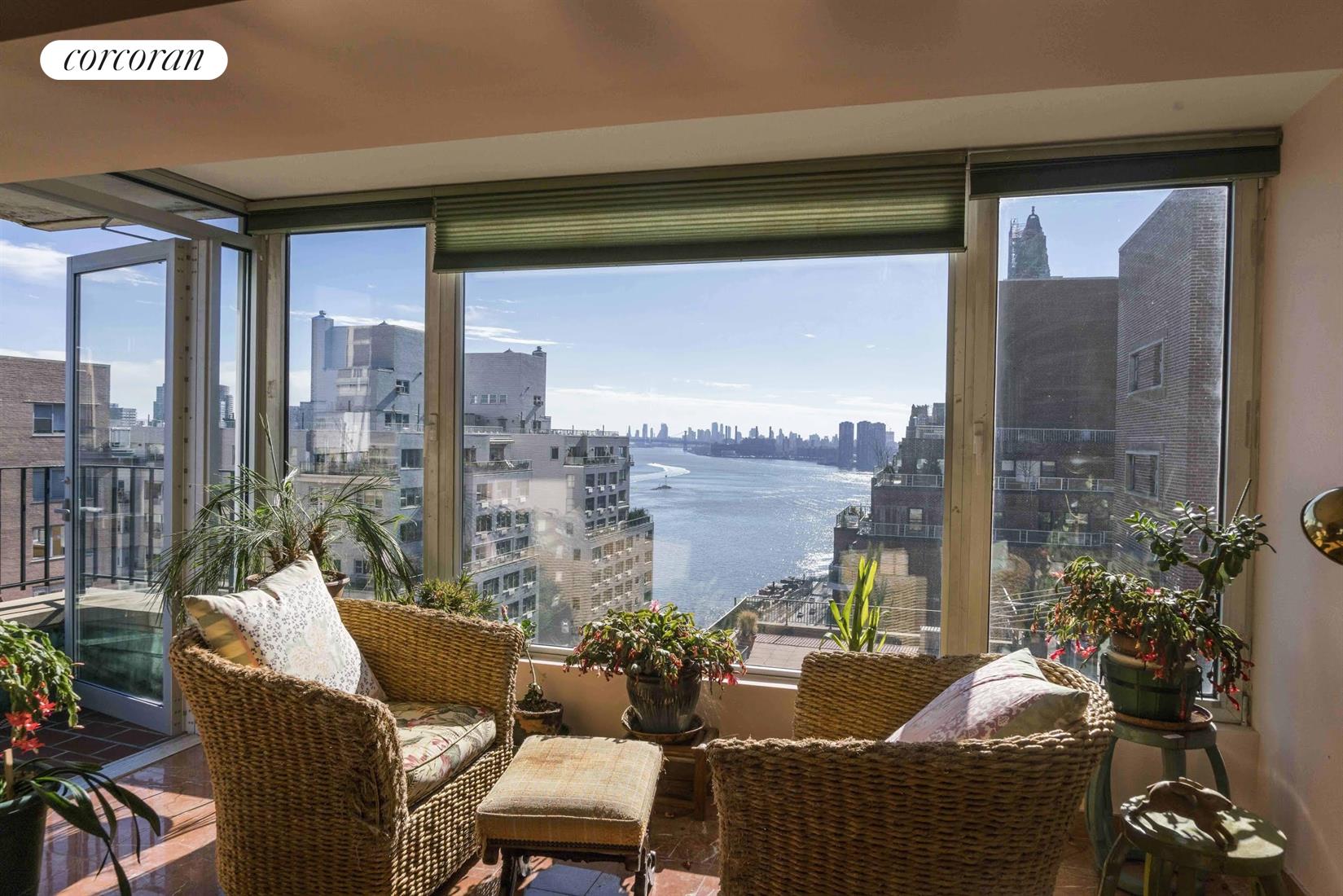 20 Sutton Place South, #20A