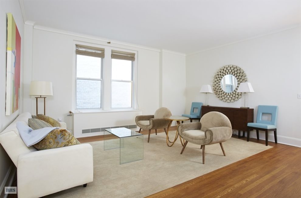 New York City Real Estate | View Park Avenue | 3 Beds, 2 Baths | View 1