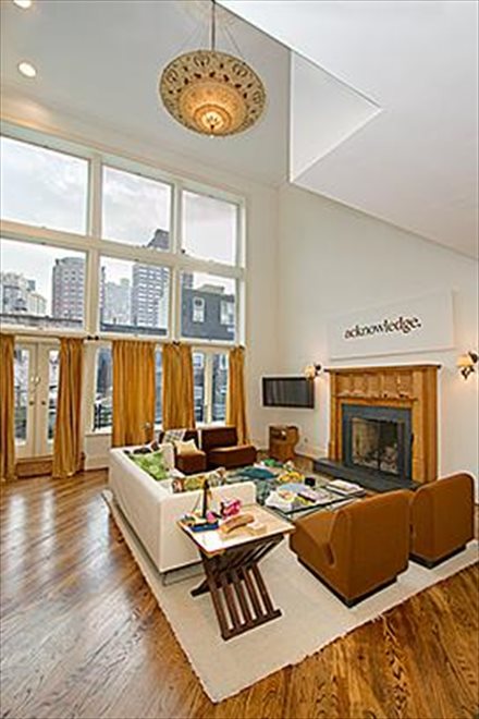 New York City Real Estate | View West 70th Street | 6 Beds, 5 Baths | View 1