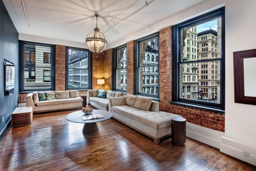 New York City Real Estate | View Fifth Avenue | 3 Beds, 2 Baths | View 1