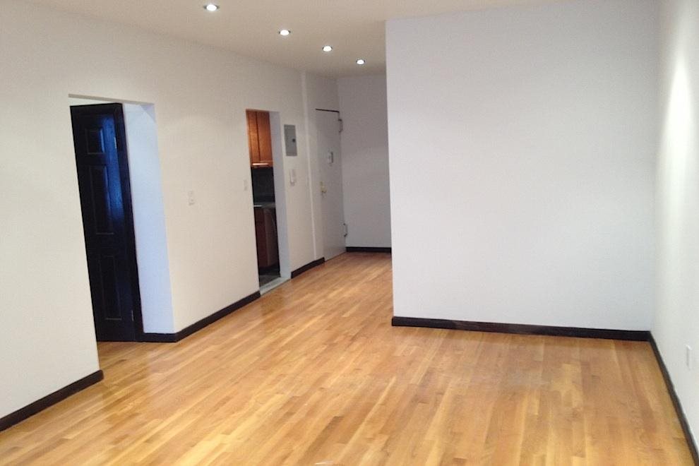 New York City Real Estate | View 320 Lincoln Place, 2F | room 1 | View 2