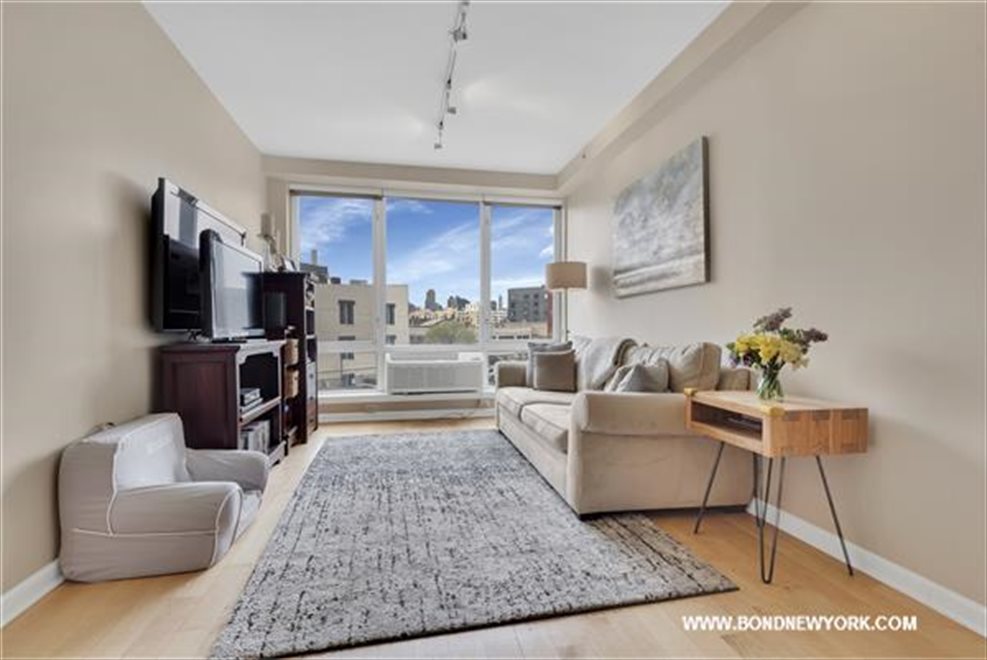 New York City Real Estate | View Jackson Avenue | 2 Beds, 2 Baths | View 1